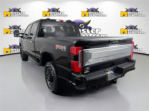 Used 2024 Ford F250 Platinum image 7