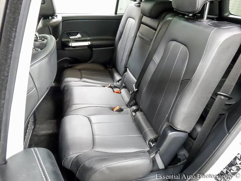 Used 2023 Mercedes-Benz GLB 250 GLB 250 image 11