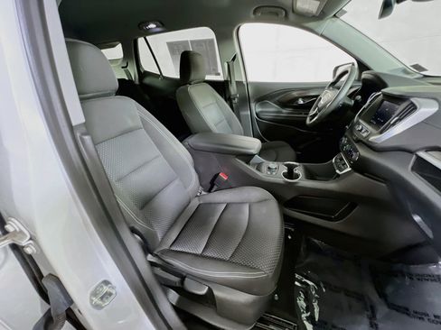 Used 2024 GMC Terrain SLE w/ Driver Convenience Package AWD/4WD image 26