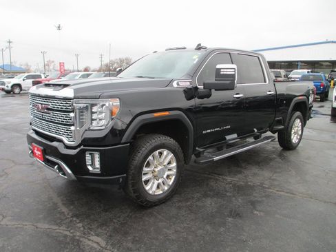 Used 2020 GMC Sierra 2500 Denali w/ Denali Ultimate Package image 9