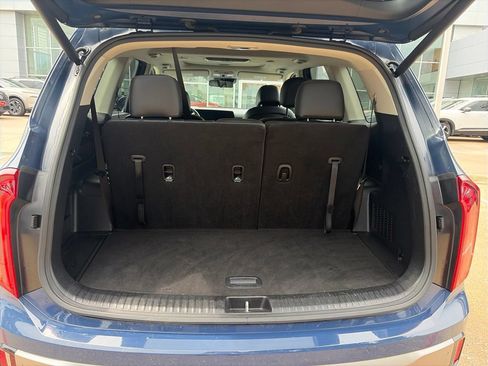 Used 2025 Kia Telluride S FWD image 15