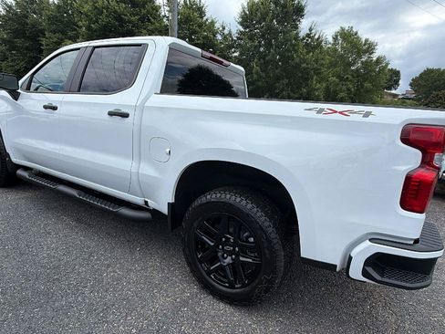 New 2026 Chevrolet Silverado 1500 Custom w/ Turbomax Blackout Package AWD/4WD image 10