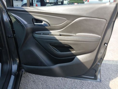 Used 2018 Buick Encore Preferred image 14