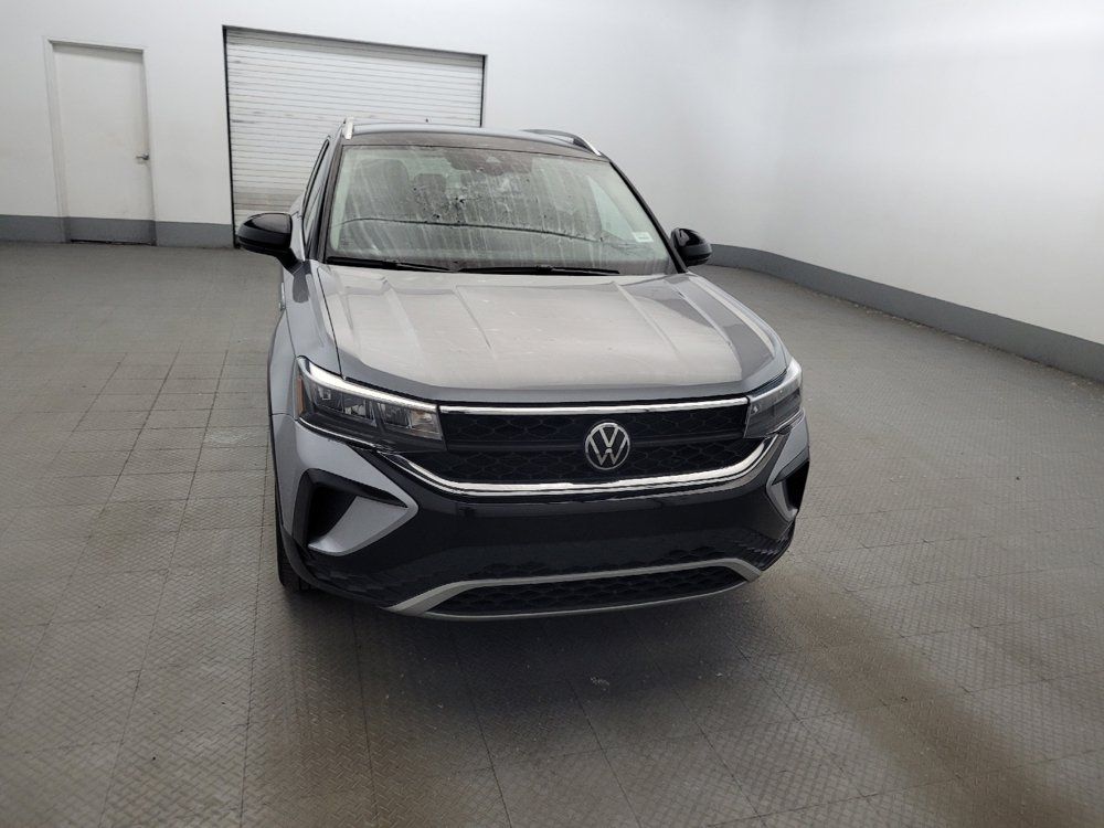 Used 2023 Volkswagen Taos SE AWD/4WD image 14