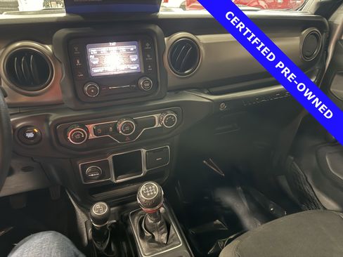 Used 2020 Jeep Wrangler Sport image 26