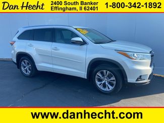 Used 2015 Toyota Highlander XLE video 1