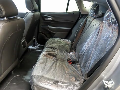 New 2026 Chevrolet Trax LT image 11