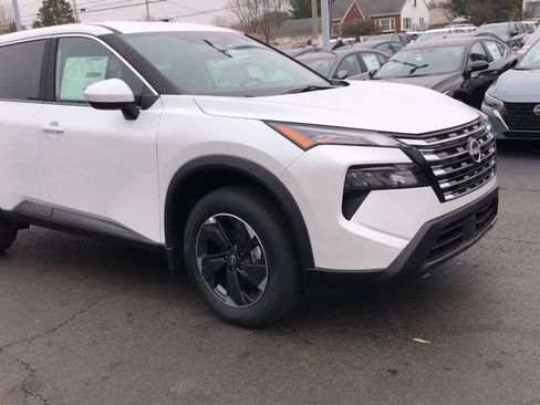 New 2026 Nissan Rogue SV w/ Cold Weather Package image 2