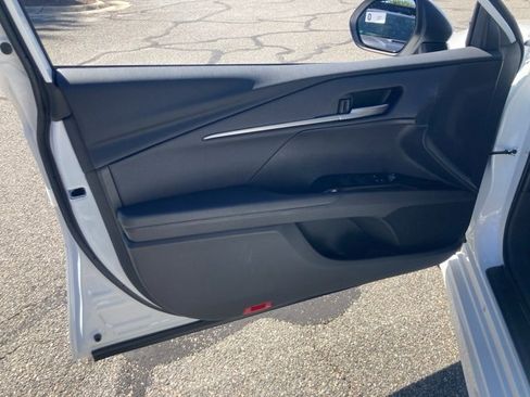 New 2026 Toyota Camry SE image 14