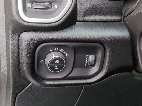 Used 2024 RAM 2500 Big Horn image 17