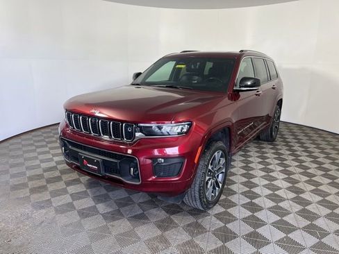 Certified 2023 Jeep Grand Cherokee L Overland w/ Advanced Protech Group III AWD/4WD image 3