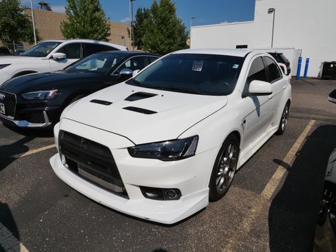 Used 2012 Mitsubishi Lancer Evolution MR AWD/4WD image 3