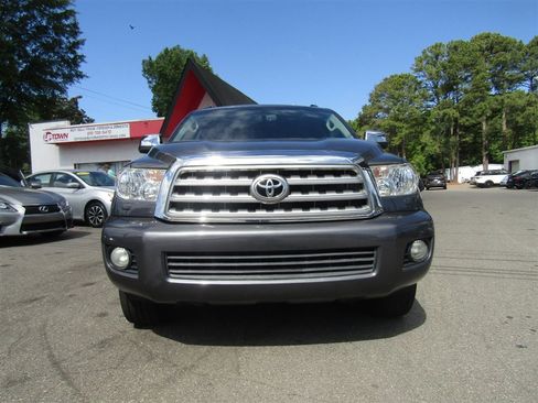 Used 2011 Toyota Sequoia Limited AWD/4WD image 3