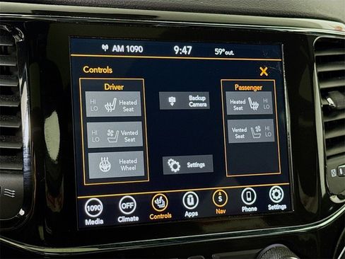 Used 2021 Jeep Grand Cherokee Limited w/ Luxury Group II image 13