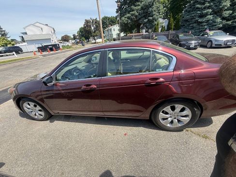 Used 2010 Honda Accord EX image 4