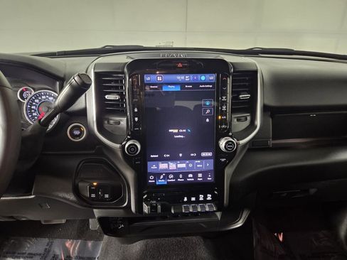 Used 2025 RAM 2500 Big Horn image 19