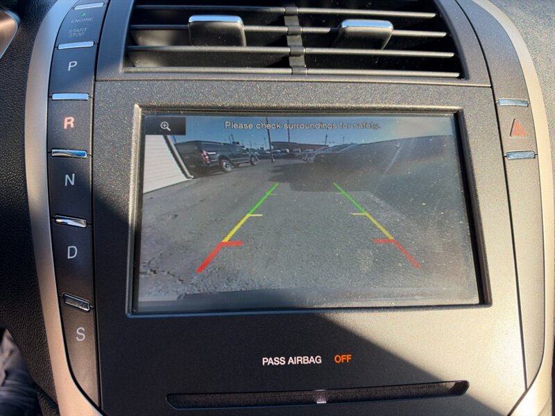 Used 2016 Lincoln MKZ w/ Equipment Group 300A Reserve FWD image 32