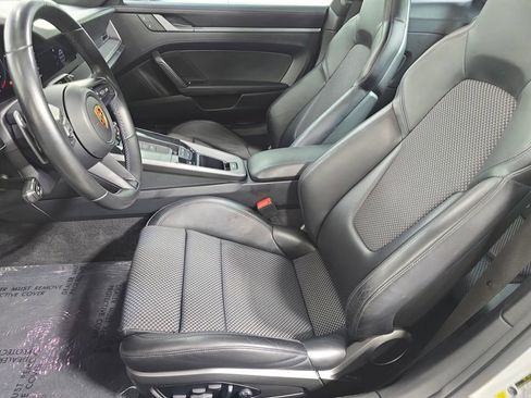 Used 2022 Porsche 911 Carrera 4S image 5