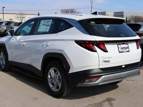 New 2026 Hyundai Tucson SE image 5