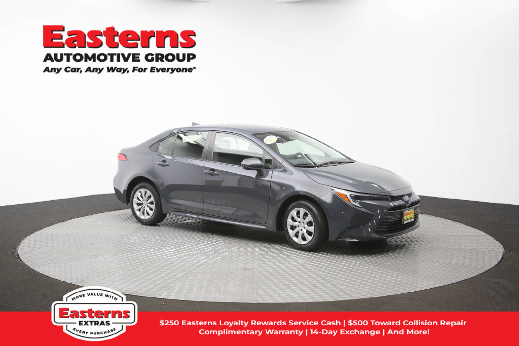Used 2023 Toyota Corolla LE FWD image 47