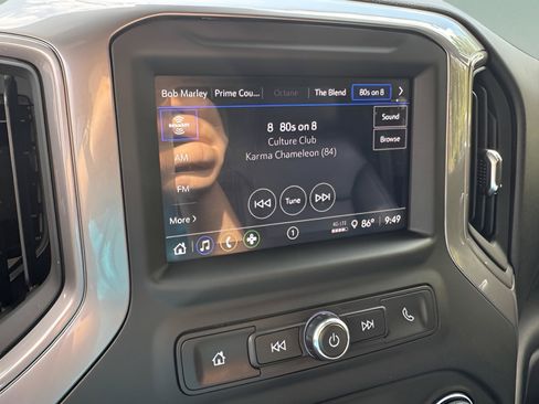 Used 2024 Chevrolet Silverado 1500 Custom RWD image 17