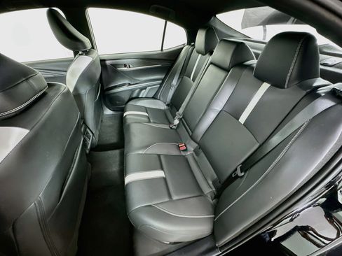 Used 2025 Toyota Camry SE FWD image 26