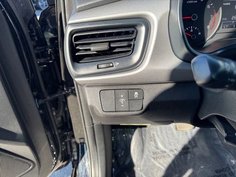 Used 2020 Kia Rio LX image 14