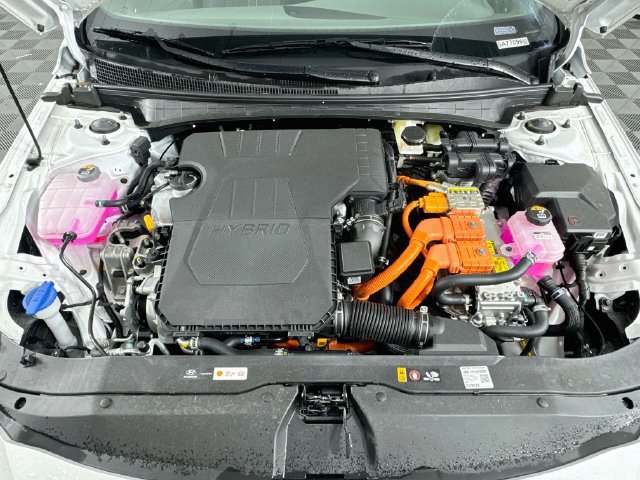 New 2026 Hyundai Elantra SEL FWD image 44
