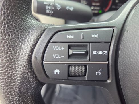 Used 2024 Honda HR-V LX image 20