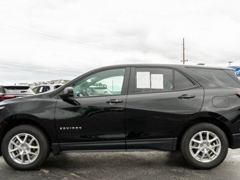 Used 2024 Chevrolet Equinox LS w/ LS Convenience Package AWD/4WD image 9