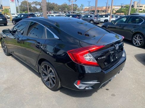 Used 2019 Honda Civic Sport image 8