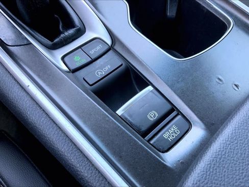 Used 2022 Honda Accord Sport image 32