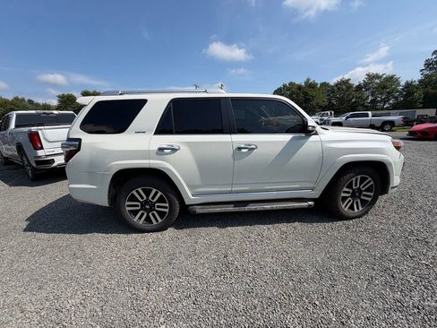 Used 2017 Toyota 4Runner Limited AWD/4WD image 7