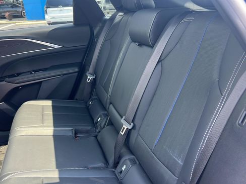 Used 2024 Cadillac Lyriq Sport AWD/4WD image 29