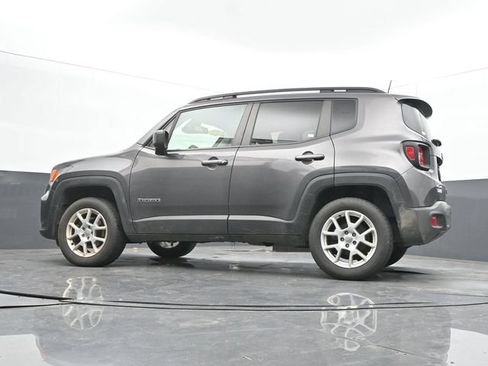 Used 2021 Jeep Renegade Latitude w/ Convenience Group AWD/4WD image 28
