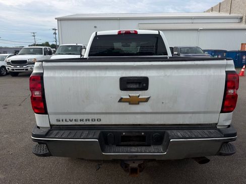 Used 2019 Chevrolet Silverado 2500 W/T AWD/4WD image 7
