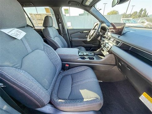 New 2026 Honda Pilot Sport image 19