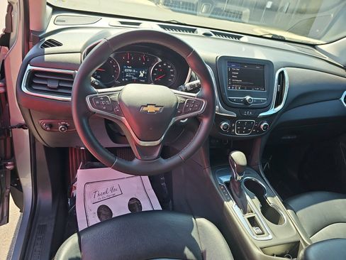 Used 2023 Chevrolet Equinox LT FWD image 17