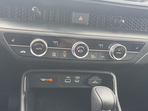 Used 2025 Honda CR-V Sport image 31