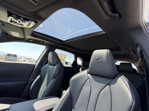 New 2026 Lexus RX 500h F Sport AWD/4WD image 17