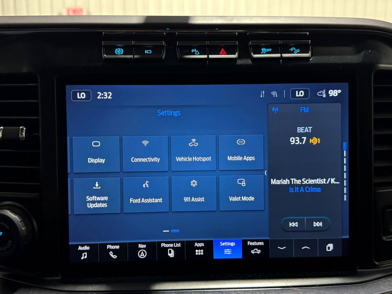 Used 2023 Ford F350 Lariat w/ Lariat Ultimate Package AWD/4WD image 15