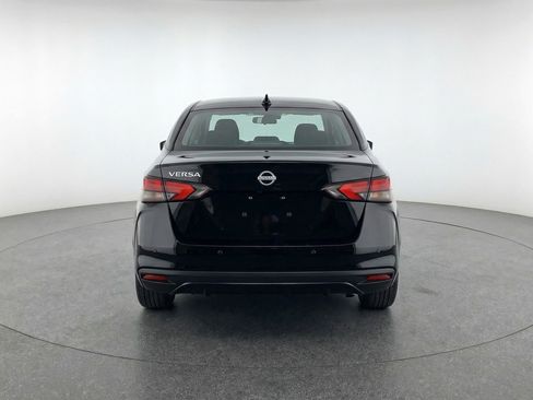 Used 2025 Nissan Versa SV image 7