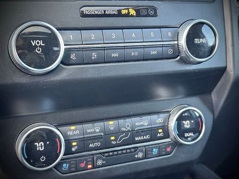 Used 2020 Ford Expedition Platinum image 15