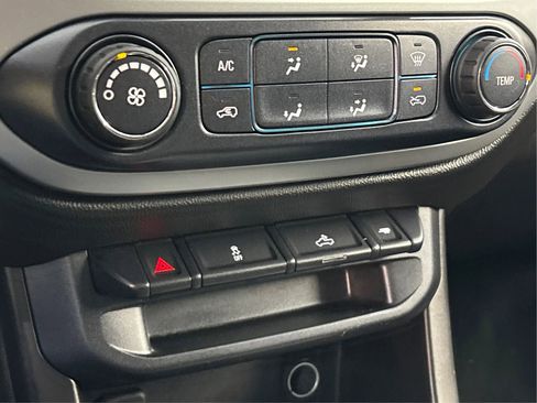 Used 2016 Chevrolet Colorado LT image 38