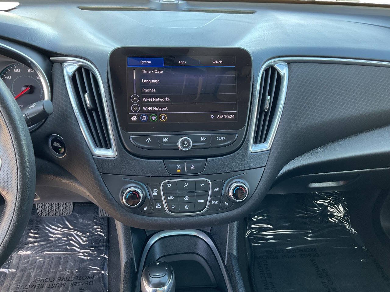 Used 2020 Chevrolet Malibu LT FWD image 23