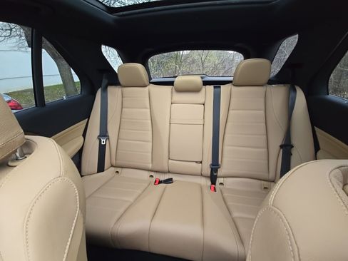 Used 2024 Mercedes-Benz GLE 350 4MATIC image 10