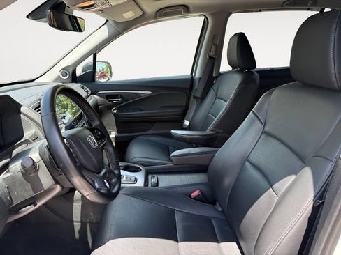 Used 2021 Honda Pilot Special Edition image 9