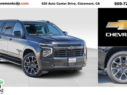Used 2025 Chevrolet Suburban RST