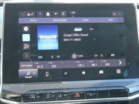 Used 2022 Jeep Compass Limited image 5