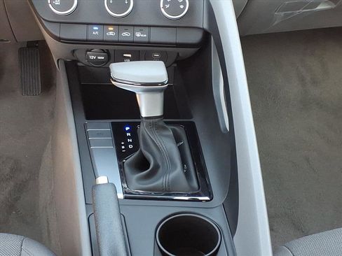 New 2026 Hyundai Elantra SE w/ Cargo Package image 9